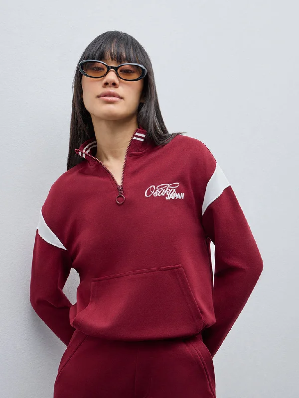 Studiofit Maroon Embroidered Sweatshirt