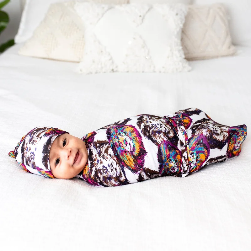 I Ain't Lion Swaddle Beanie Set